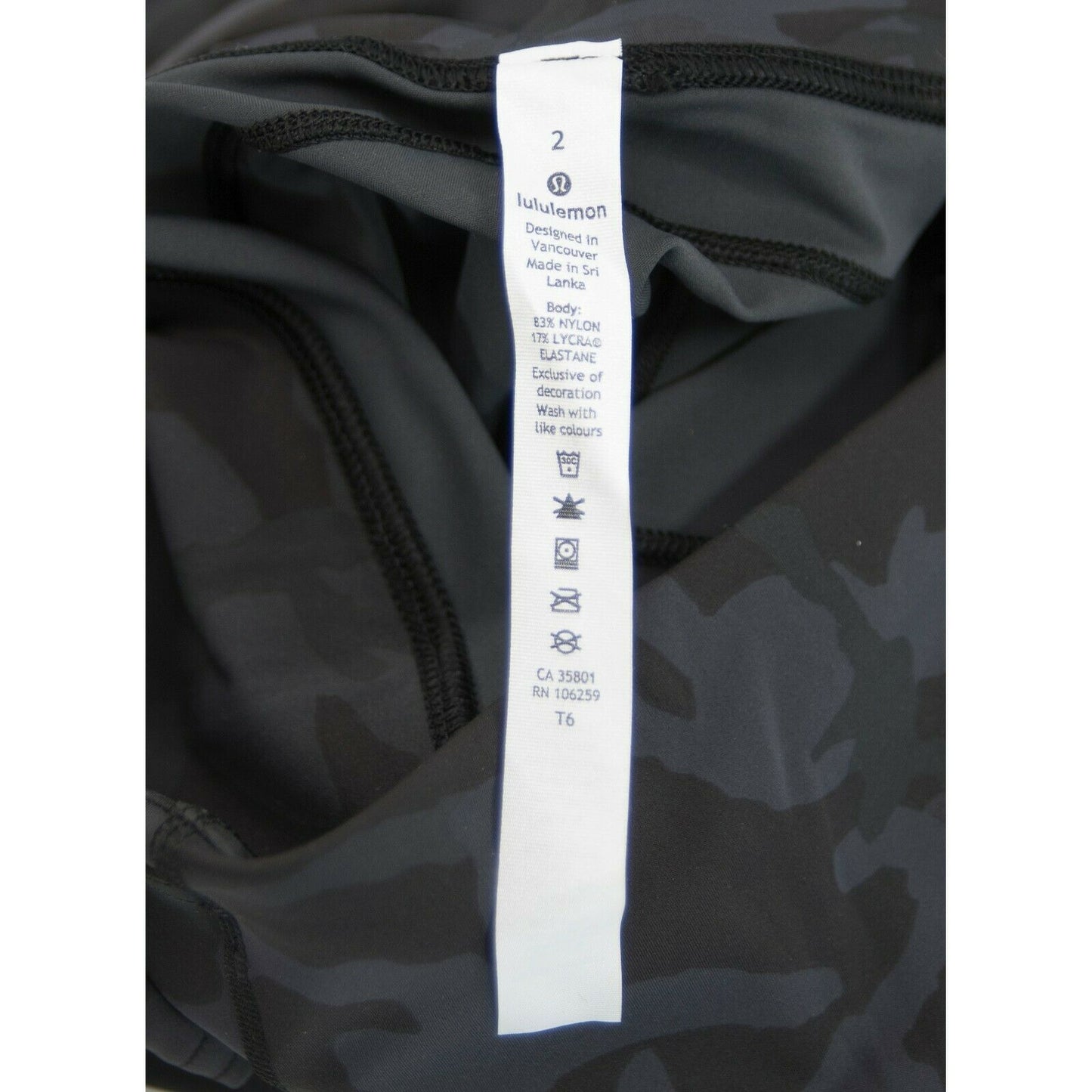 Lululemon Black Camo Fast Free HR Crop 23" Tight Fitted Leggings NWOT Size 2