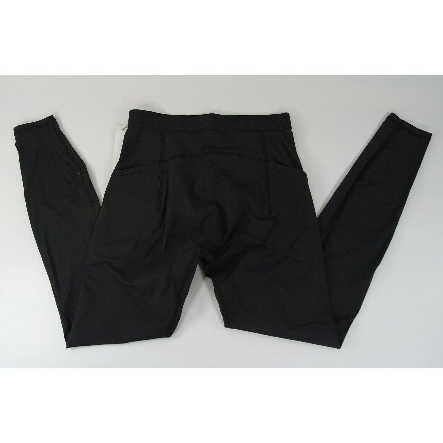 Lululemon Black tight leggings NWOT Size M C13