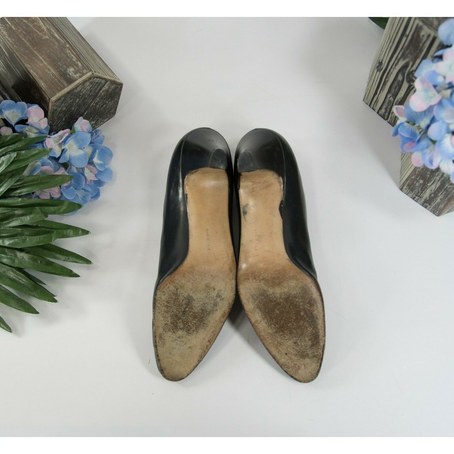 Salvatore Ferragamo Black Leather Bow Toe Shoes Heels 8 Narrow
