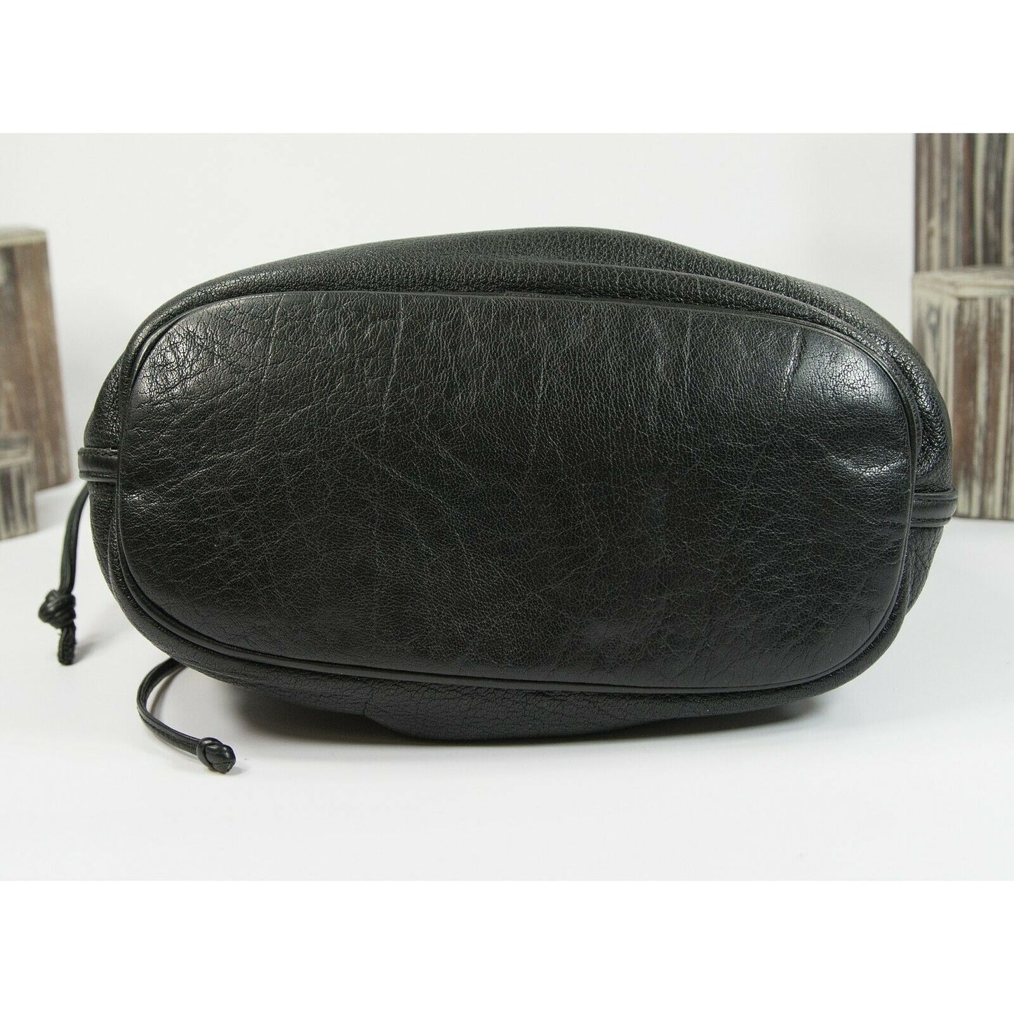 Carlos Falchi Black Leather Drawstring Bucket Shoulder Crossbody Bag EUC