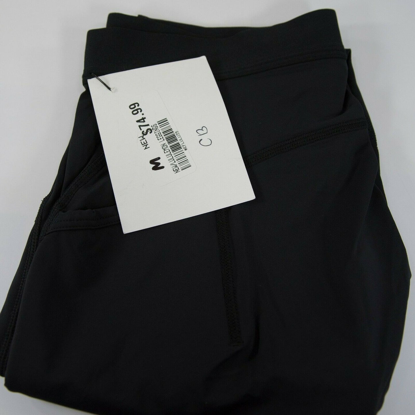 Lululemon Black tight leggings NWOT Size M C13