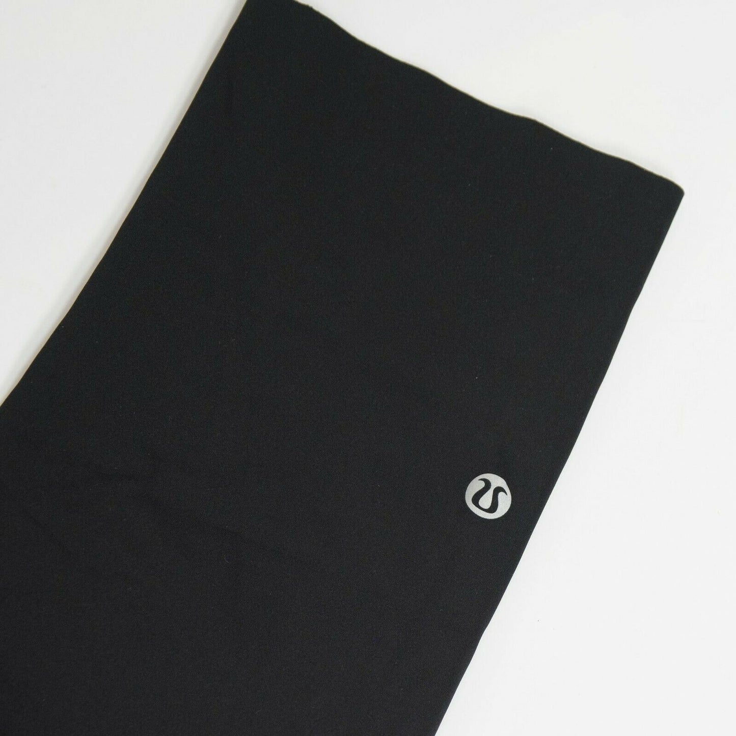 Lululemon Black Wonder Under Cropped Pocket tight leggings NWOT Size 8 C7