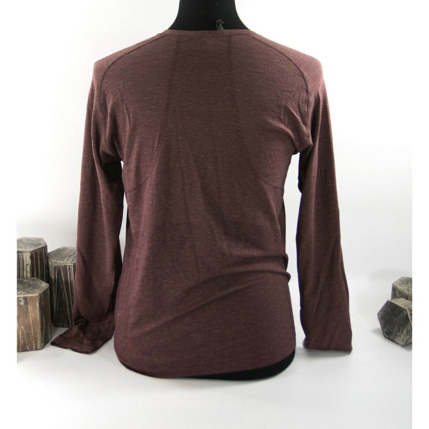 Lululemon Mens Maroon Metal Vent Tech Long Sleeve Fitted T-shirt M NWT