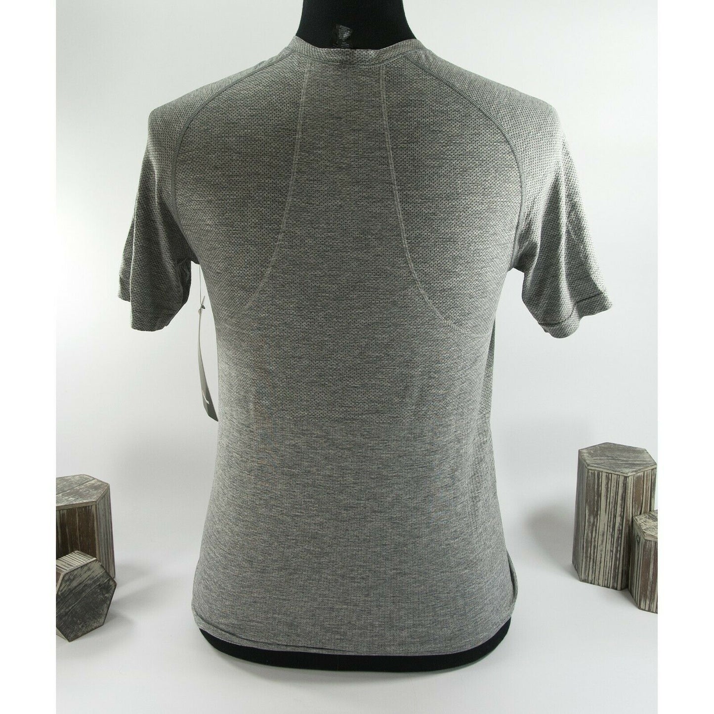 Lululemon Mens Grey Metal Vent Tech Short Sleeve Fitted T-shirt M NWT