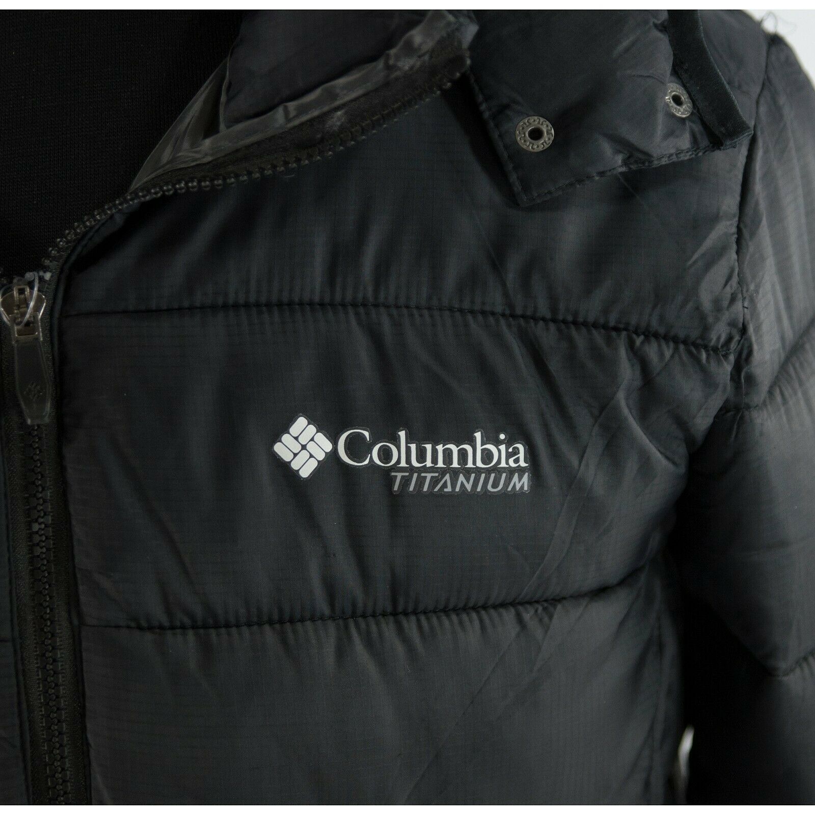 Columbia Black Nylon Titanium Powder Lite Hooded Goose Down Puffer Jac –  Uptown Cheapskate Austin