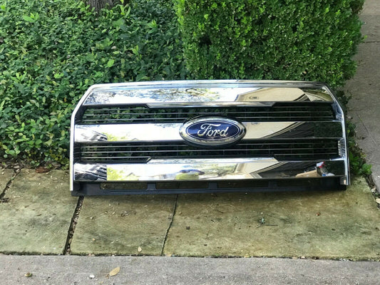 OEM FORD F150 F-150 TRIPLE CHROME Grille from 2017 King Ranch