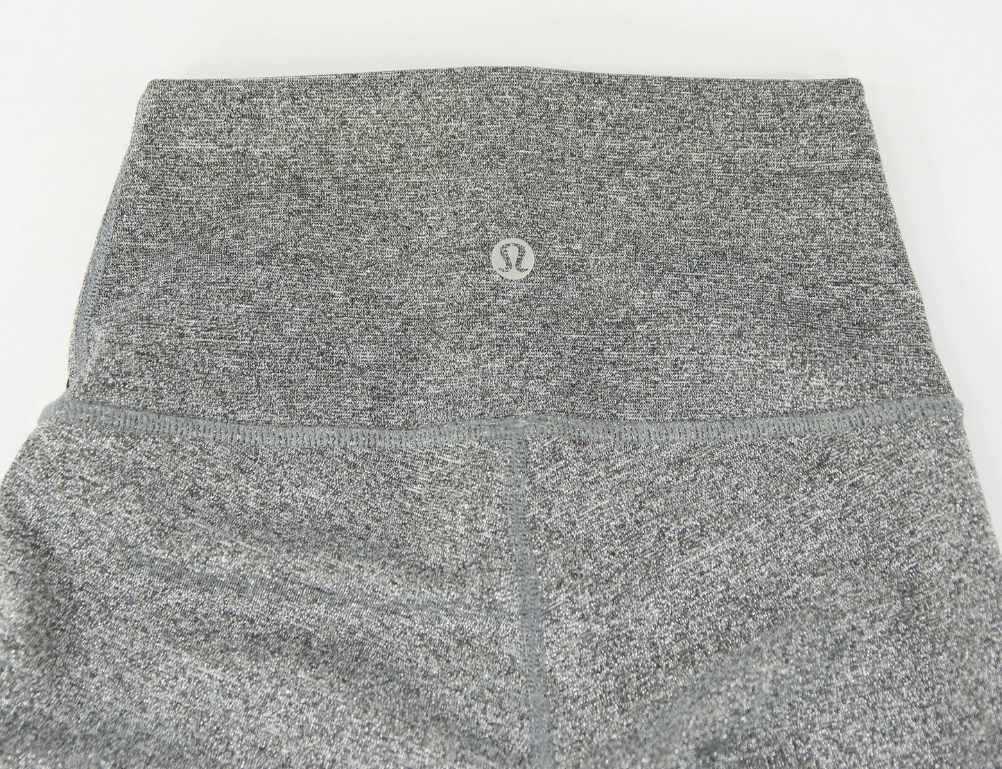 Lululemon Silver Shimmer Wunder Under tight leggings NWOT Size 8 C4