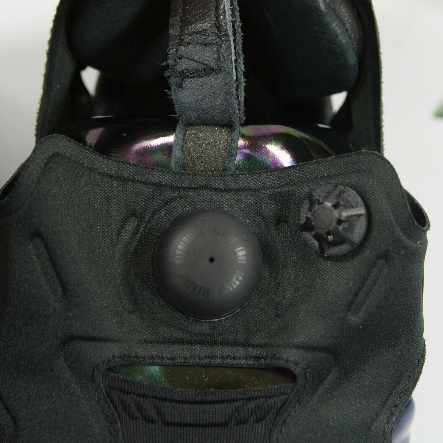 Sandro X Reebok Instapump Fury Black Oil Slick Iridescent Sneaker Shoes Size 10