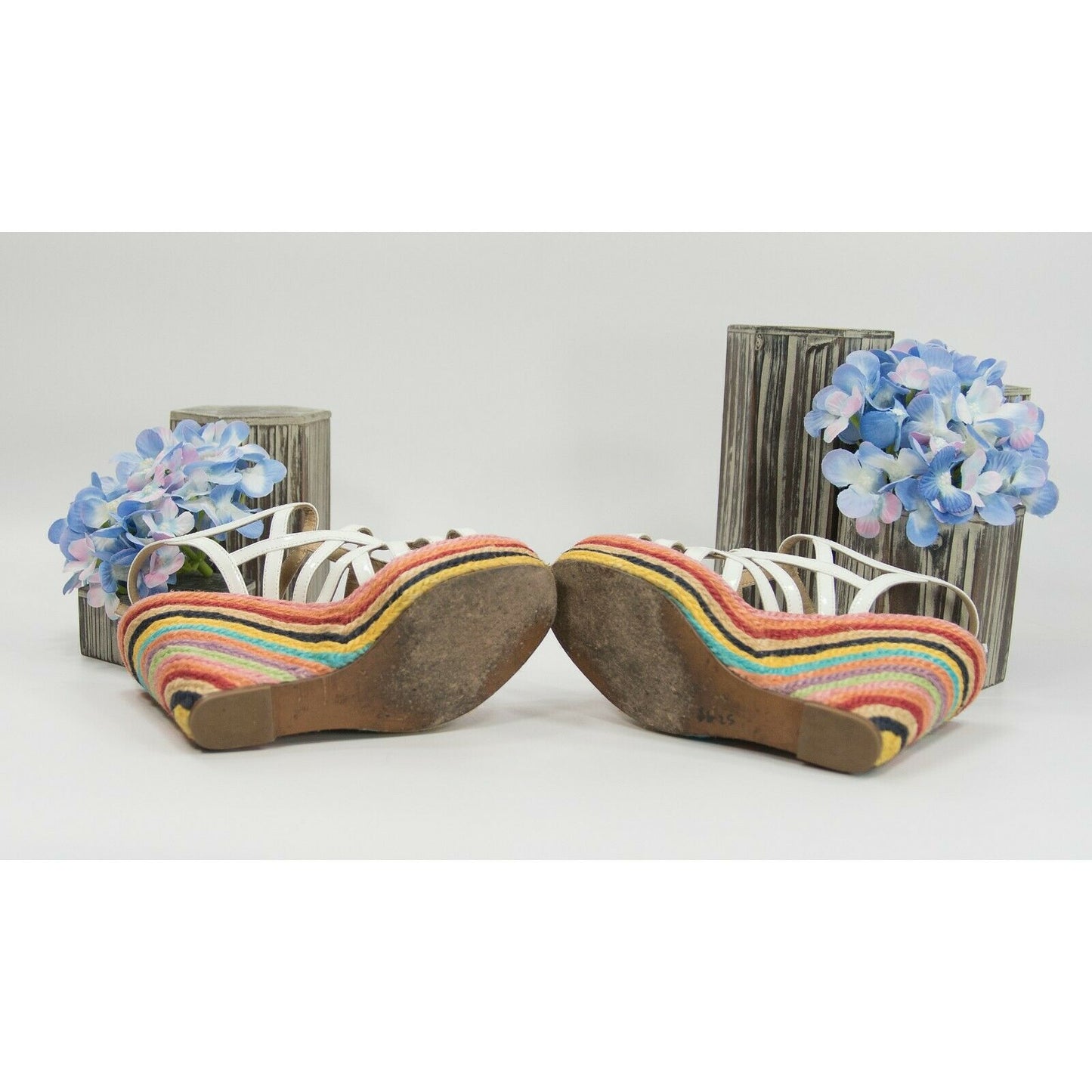 Paloma Barcelo White Patent Leather Rainbow Wedge Heels Shoes Sz 35 5