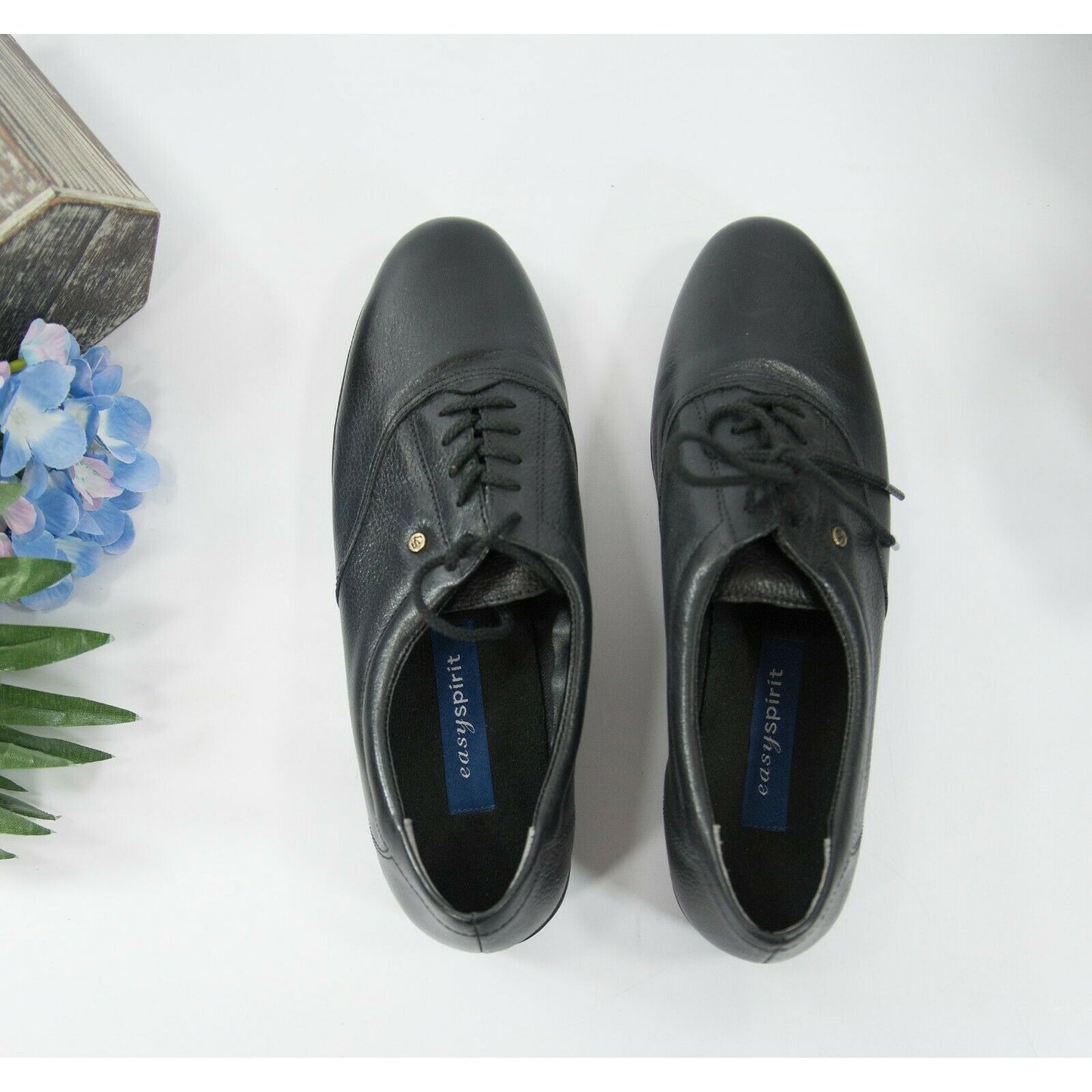 Easy Spirit Black Leather Comfort Sneakers 8 Extra Narrow