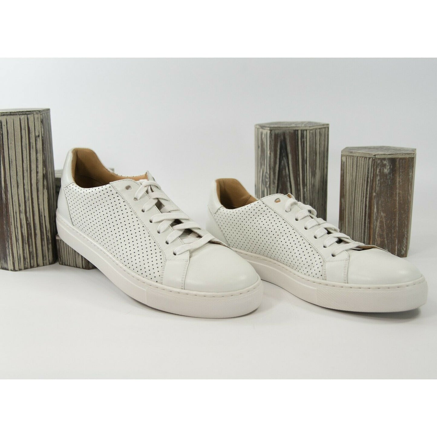Magnanni White Perforated Leather Lace Up Sneakers Size 8