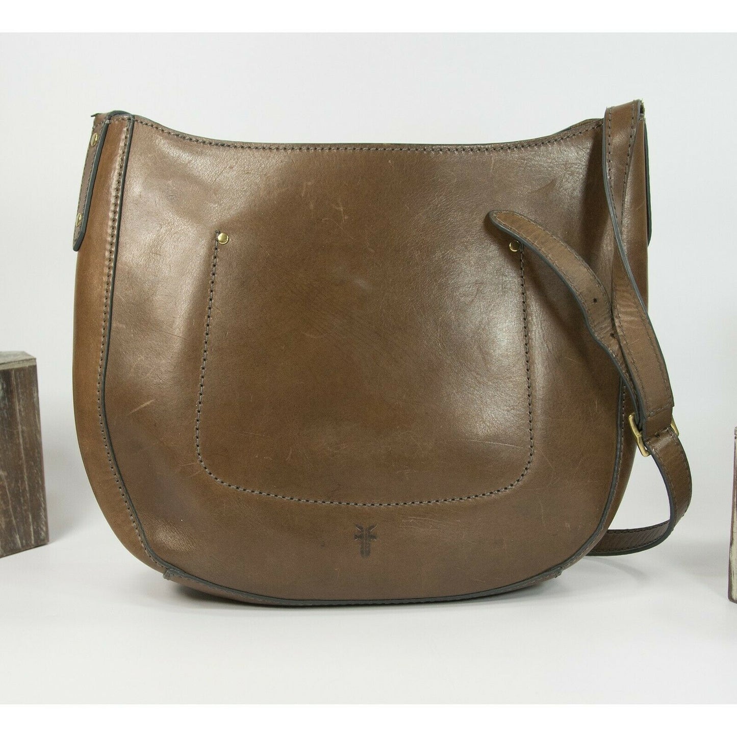 Frye Vintage Brown Smooth Distressed Leather Hobo Saddle Crossbody Bag EUC